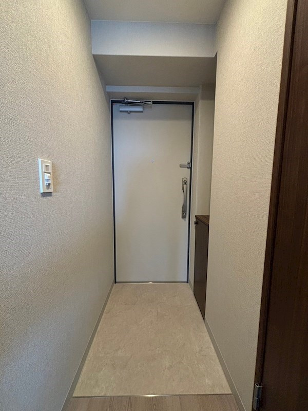 ArtizA西長堀の玄関