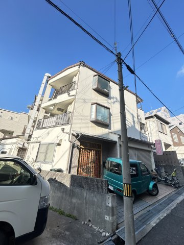 サンパレスとよふくの外観