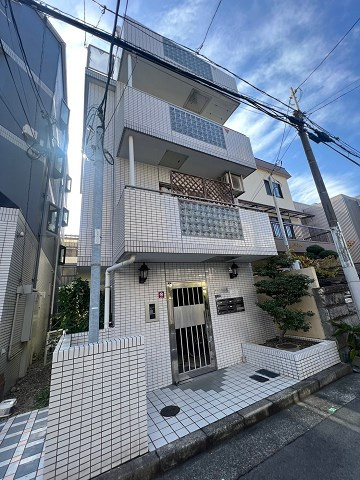サンハイム立花の外観