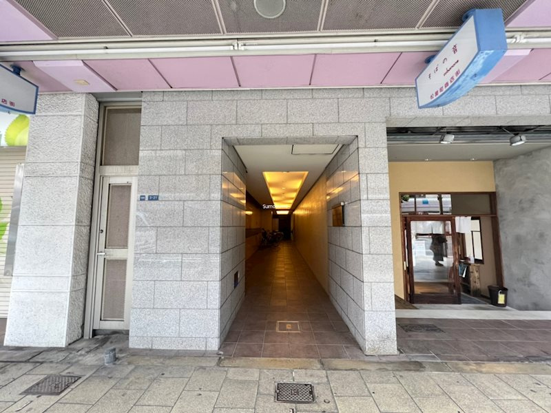 OCEAN松屋町のエントランス