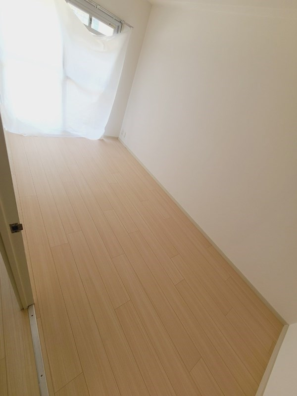 UR武庫川 28号棟の寝室