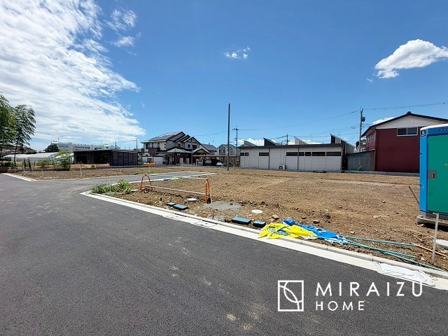 【前面道路含む現地写真】 | 現地見学やご案内は、周辺環境と合わせてエリアの特性を存分にお伝えできるような思いでに残るご案内に努めます。
