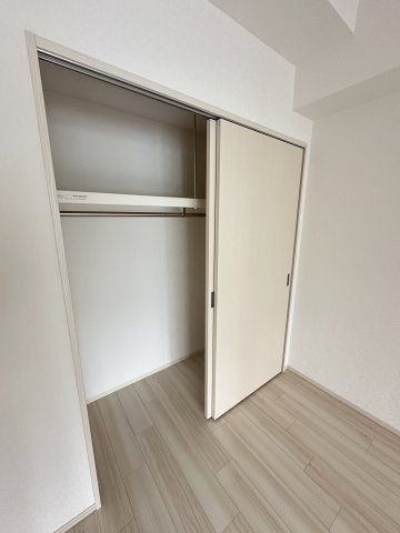 プレジオ阿波座の収納|ゆったり過ごせる居間です