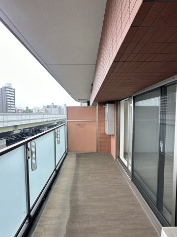 プレジオ阿波座のバルコニー|コンパクトで使いやすいトイレです