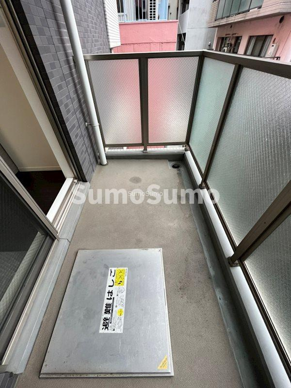 エステムコート心斎橋EASTⅢエクシードのバルコニー