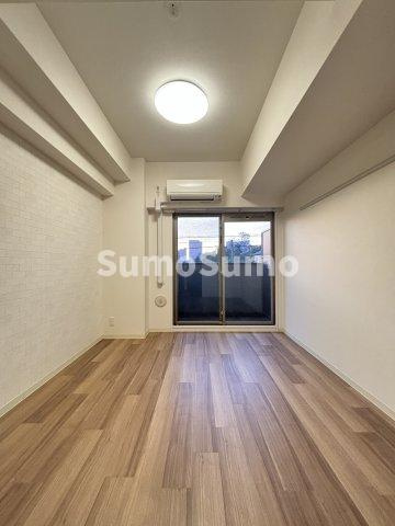 プレサンス上町台夕陽丘の寝室
