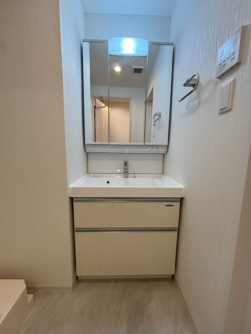 プレジオ鎗屋町の洗面所