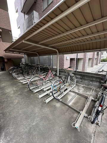 多摩市鶴牧１丁目の賃貸マンションのその他共用部分