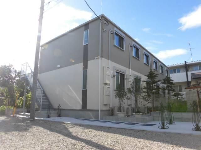 横浜市保土ケ谷区峰岡町２丁目のアパートの外観