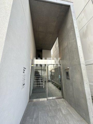 Yokohama Shigyo B.L.Dのエントランス