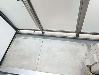 【バルコニー】