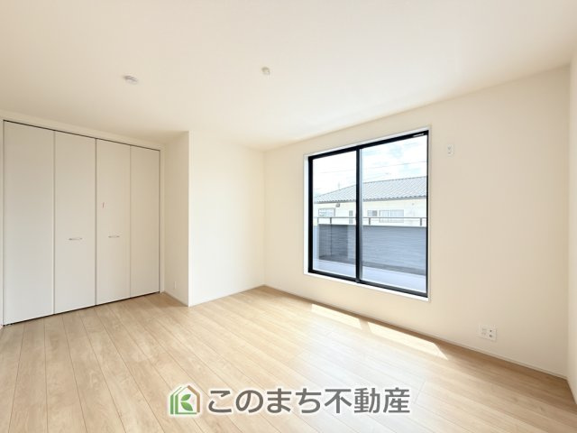LiveleGarden.S宇都宮市鶴田町第24の洋室|南向きで陽当たりの良い洋室♪風通しもよく快適です☆