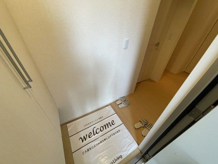 リビングタウン南花島　Ｃの玄関