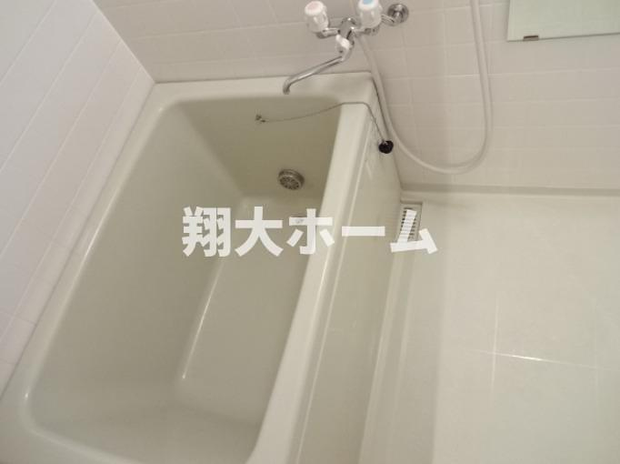 リヴュール・ツムラの浴室