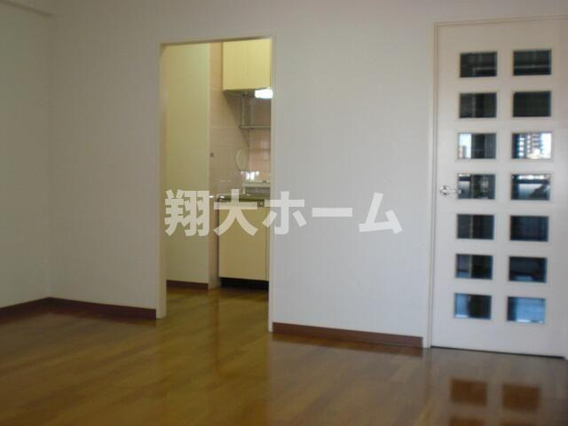 石渡ビルの内装