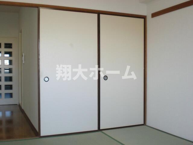 石渡ビルの収納