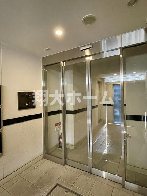 ユニーブル田端新町のエントランス