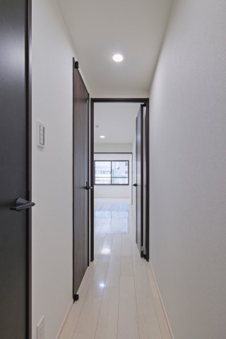 フォセット池田山の玄関