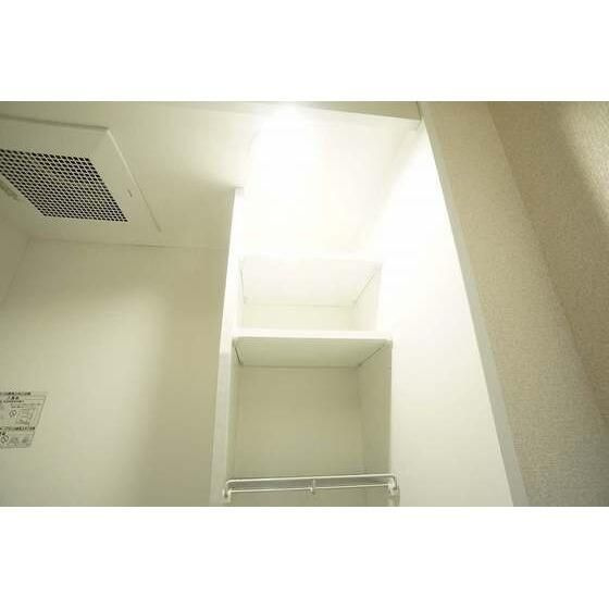 ユナイト反町バレンシアロッソの収納