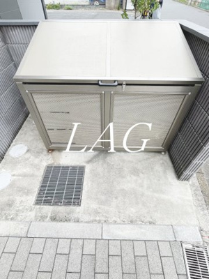 【その他共用部分】 | ヴィラ オリオン | 共用ゴミ捨て場です。