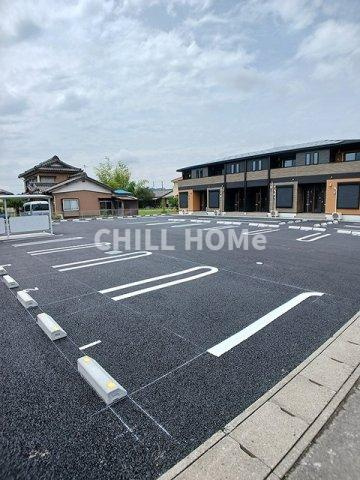 カファーラ・Ｎの駐車場|当社、チルホームのHPもご覧ください(^^)/物件情報多数♪