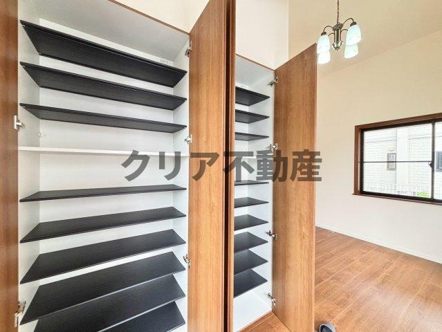 【玄関】 | 水回り新品・LDK20帖・高崎市新町