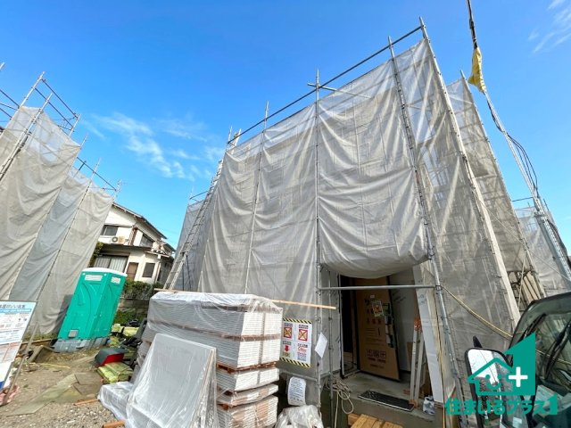 ●19(土)～23(水)現地案内可能！　生駒郡平群町吉新　全3邸の外観|現在はこんな感じです。完成までが待ち遠しいですね。