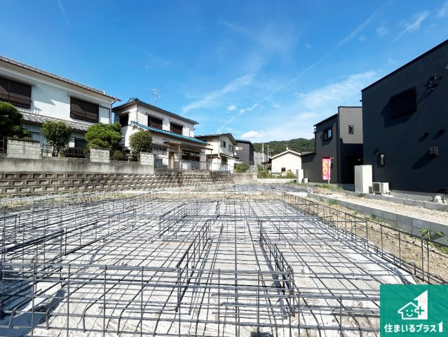 29(土)30(日)現地案内可能！　生駒郡平群町吉新　全3邸の外観|現在建築中！落ち着いた街並みで新生活を始めることが出来そう！周辺の物件も併せてご紹介させて頂きます！
