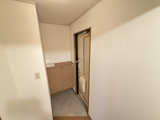 アルシュ１１の玄関