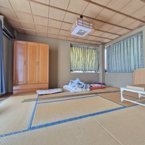 高崎市新町493-9の和室