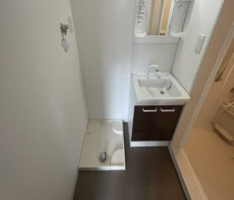 ジーメゾン大宮三橋ミューラの独立洗面台|同施工参考画像になります。