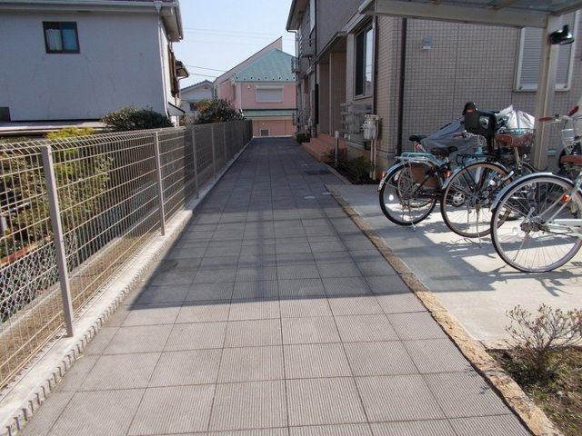ロイヤルクレスト Ⅲのその他|通路