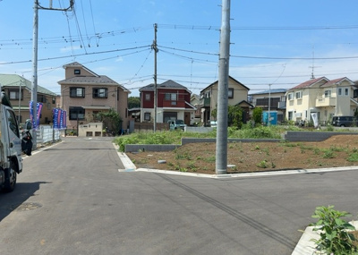 【展望】 | 金森新築戸建 | 土地の地勢が高台の場合、景色を綺麗にみることができ、景色にこだわってお家探ししている方におすすめです！また平坦地よりも風通しがいいというメリットがあります。デメリットもあるので是非現地でご確認下さい。