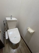 コンパクトで使いやすいトイレです