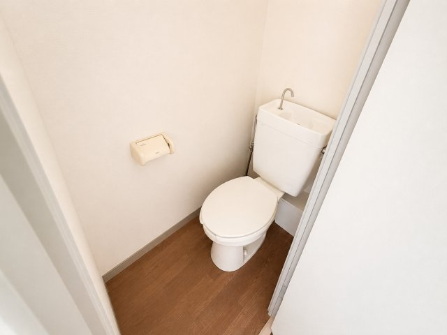 落ち着いたトイレです