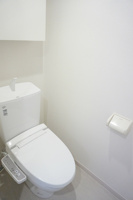 ゆったりとした空間のトイレです