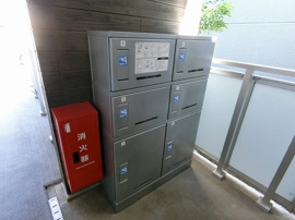 宅配ボックス