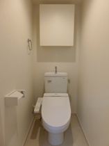 ゆったりとした空間のトイレです