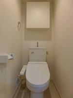 ゆったりとした空間のトイレです