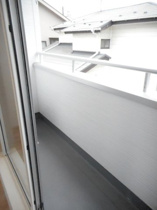 落ち着いた時間を過ごせるバルコニーです
