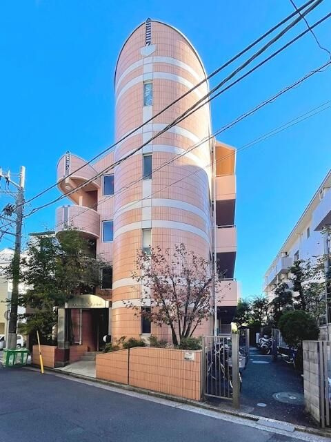 メインステージ大倉山の外観