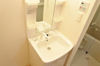 コンパクトで使いやすい洗面所