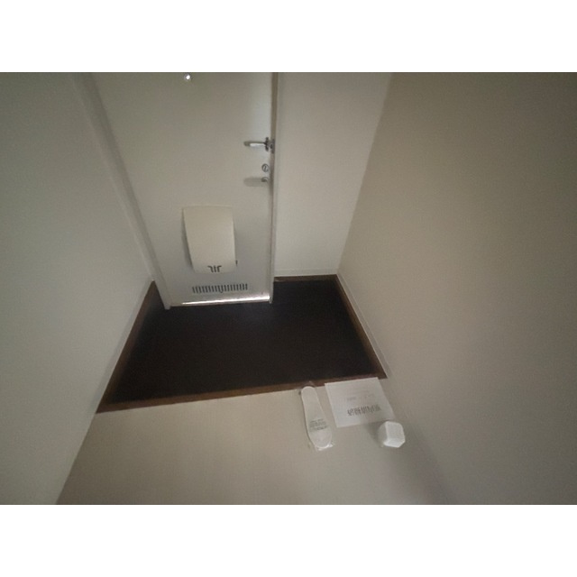 収納もある玄関です
