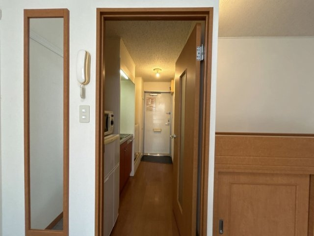明るい玄関です