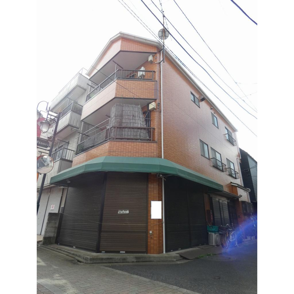 落ち着いた雰囲気の外観です