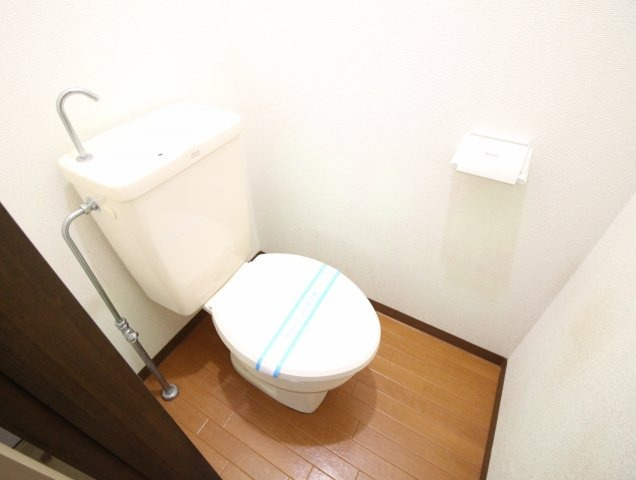 シンプルで使いやすいトイレです
