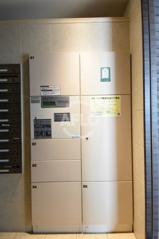 レジデンス心斎橋のその他共用部分|レジデンス心斎橋　宅配ボックス