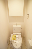 シンプルで使いやすいトイレです