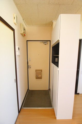 毎日通る玄関はこちらです
