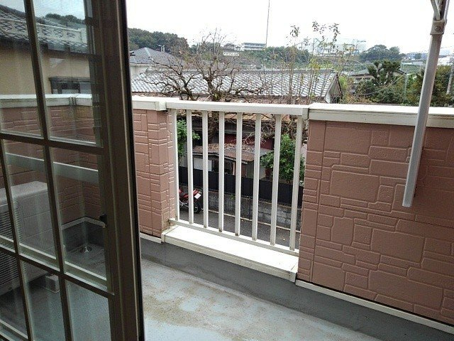 落ち着いた時間を過ごせるバルコニーです